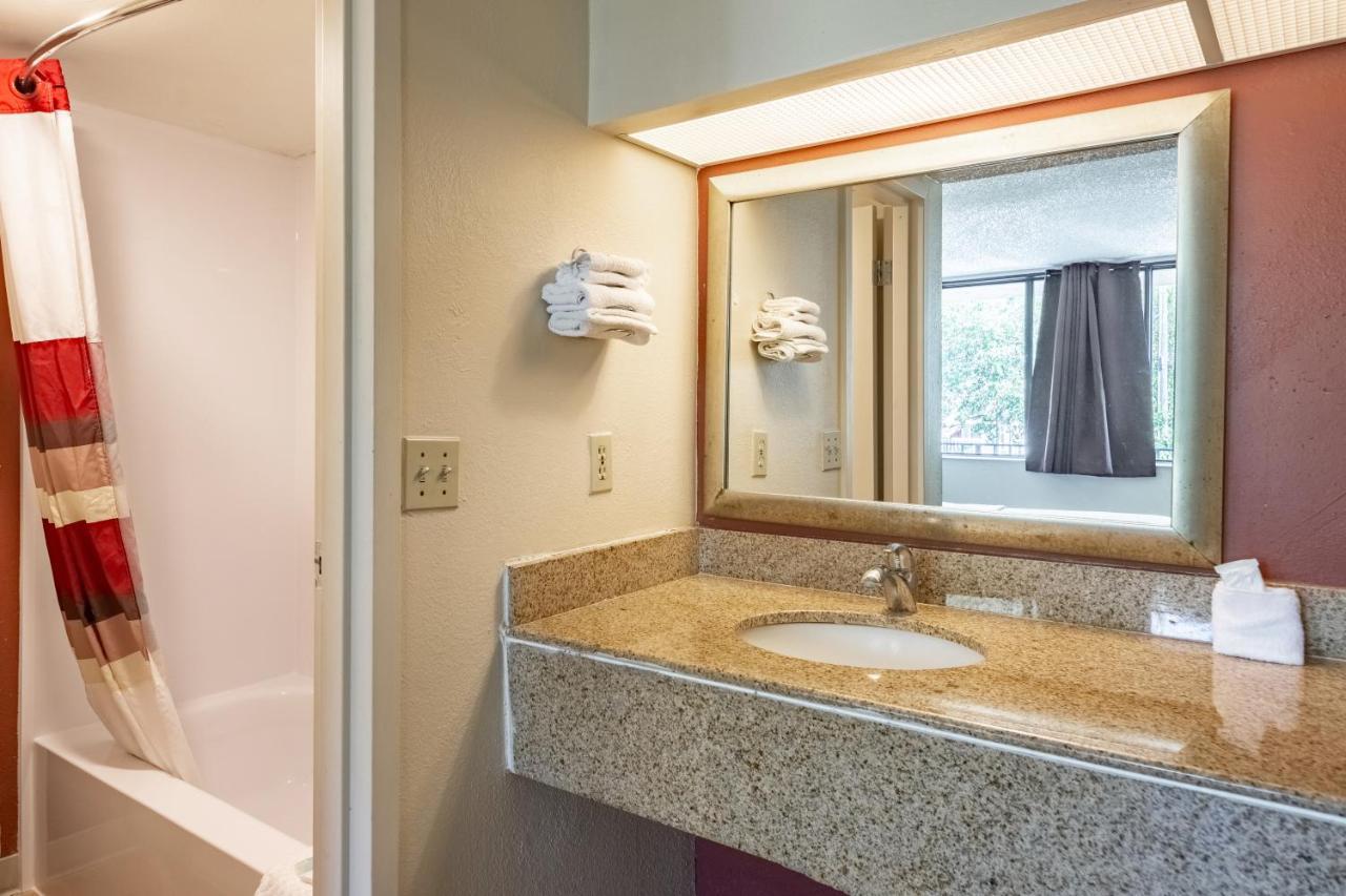 Econo Lodge Palm Harbor - Clearwater Zewnętrze zdjęcie
