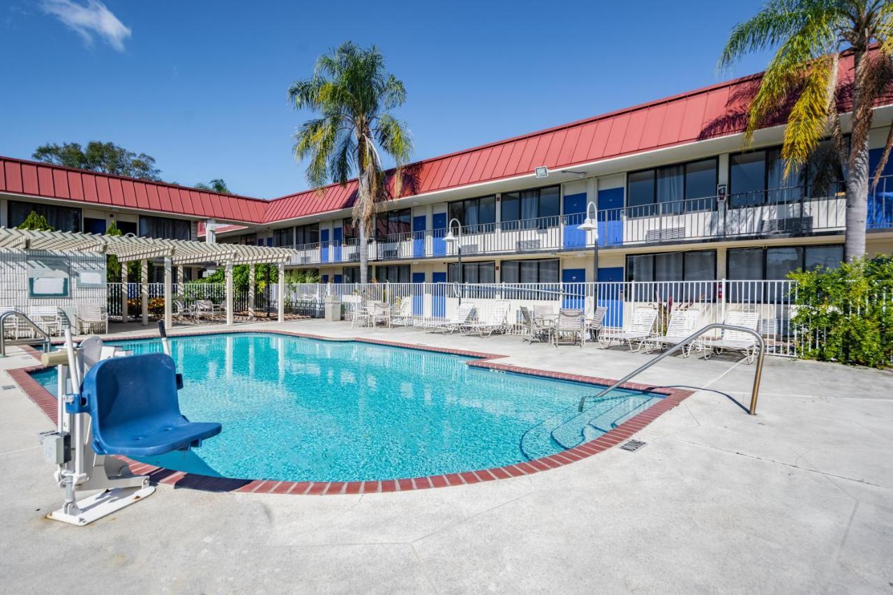 Econo Lodge Palm Harbor - Clearwater Zewnętrze zdjęcie
